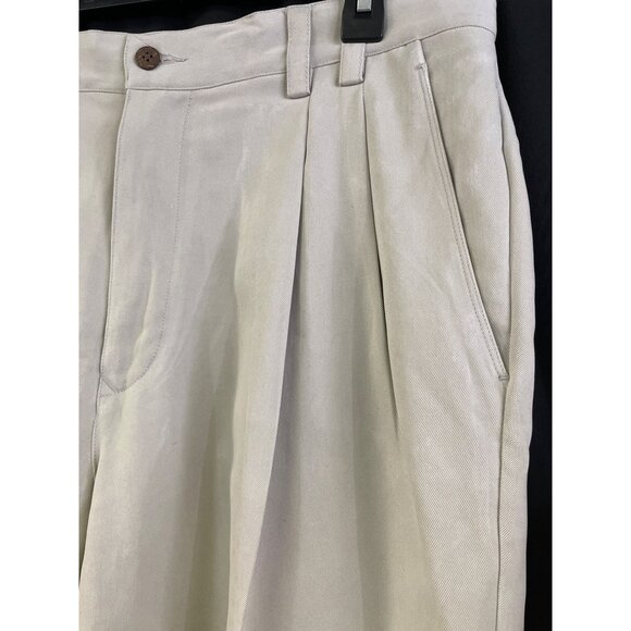 Tommy Bahama Men's Tan Pleated front Silk Shorts Size 34 SKU 3622 - Picture 2 of 8